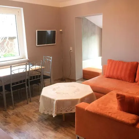 Waldmaries Apartment *